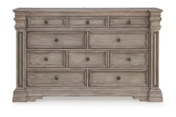 Mor Furniture Blairhurst Dresser In Light Grayish Brown