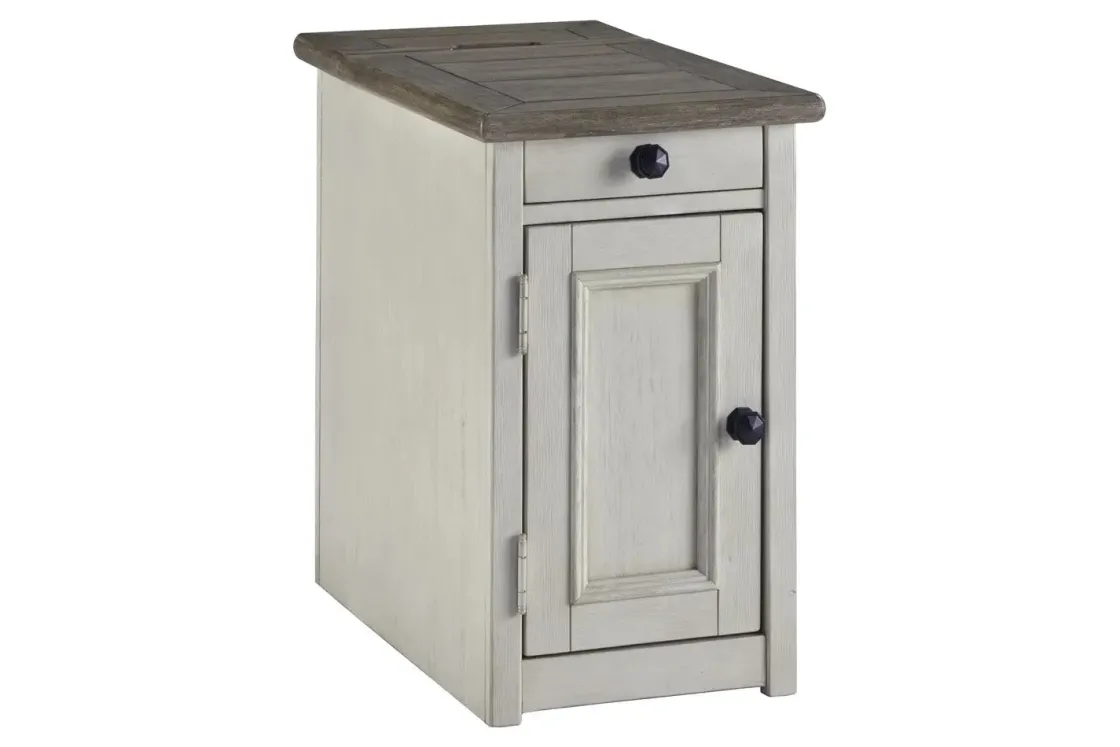 Mor Furniture Bolanburg Chairside Table In Tan