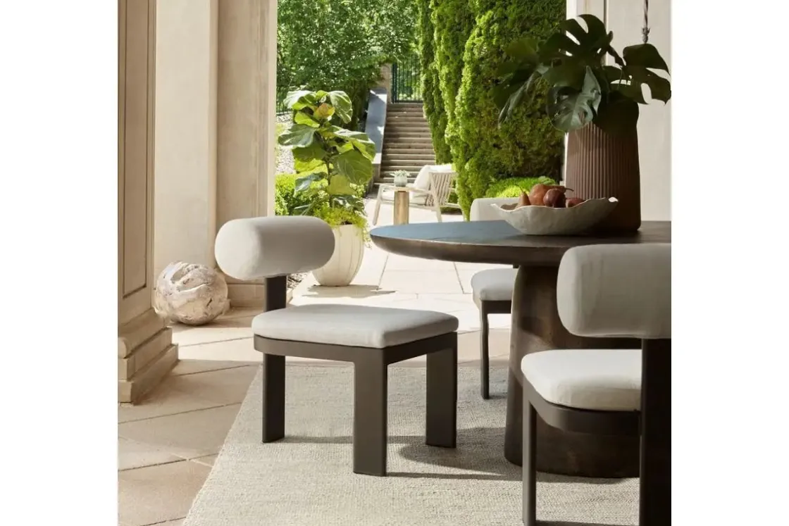 Mor Furniture Bolster Outdoor Side Chair In White