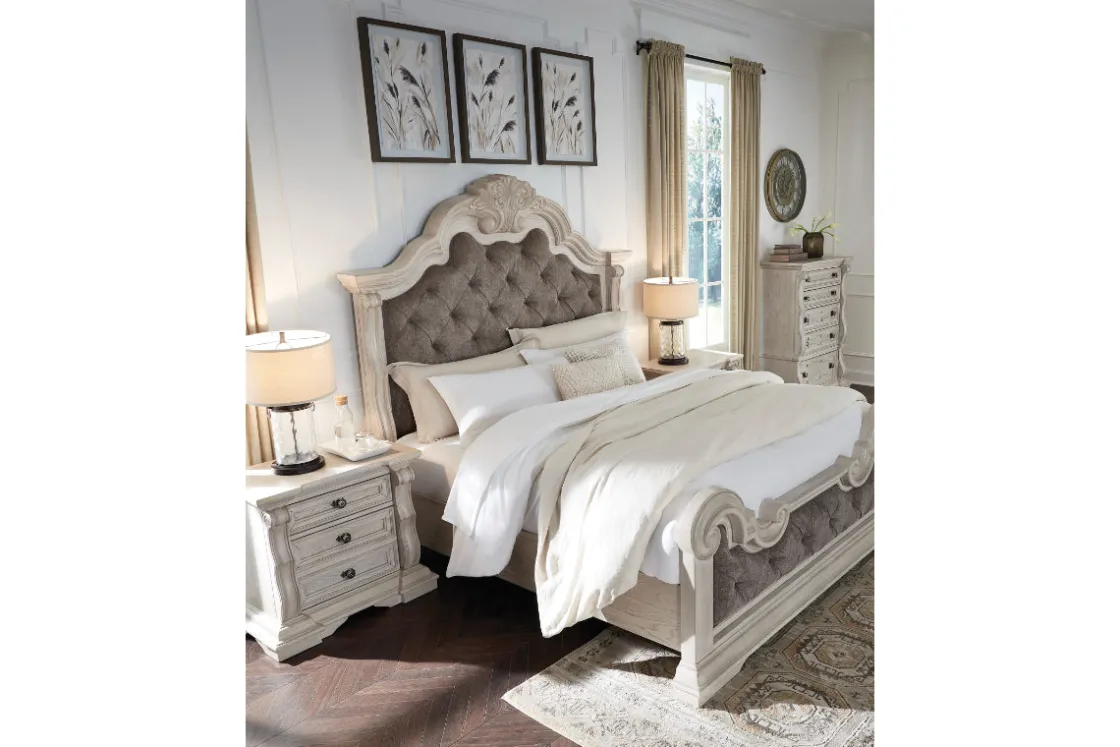 Mor Furniture Bruchandi Upholstered Panel Bed In Antique White, Queen