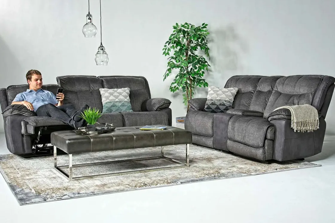 Mor Furniture Bubba Reclining Loveseat In