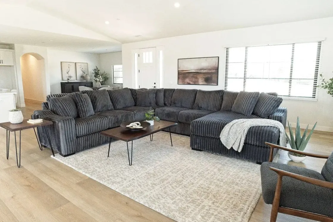 Mor Furniture Casper 4 Piece Xl Loveseat Chaise Sectional In Pony Slate, Left Facing