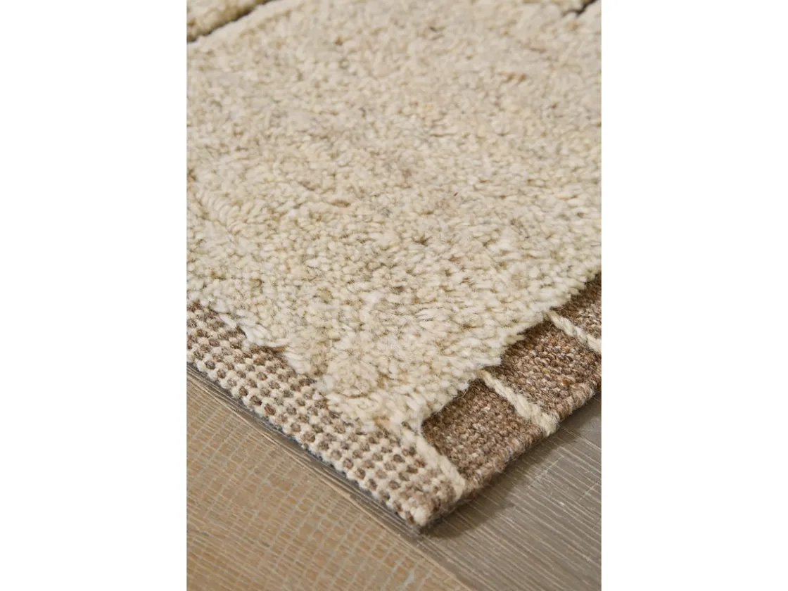 Mor Furniture Clayman Rug In Beige/Brown, 5x7