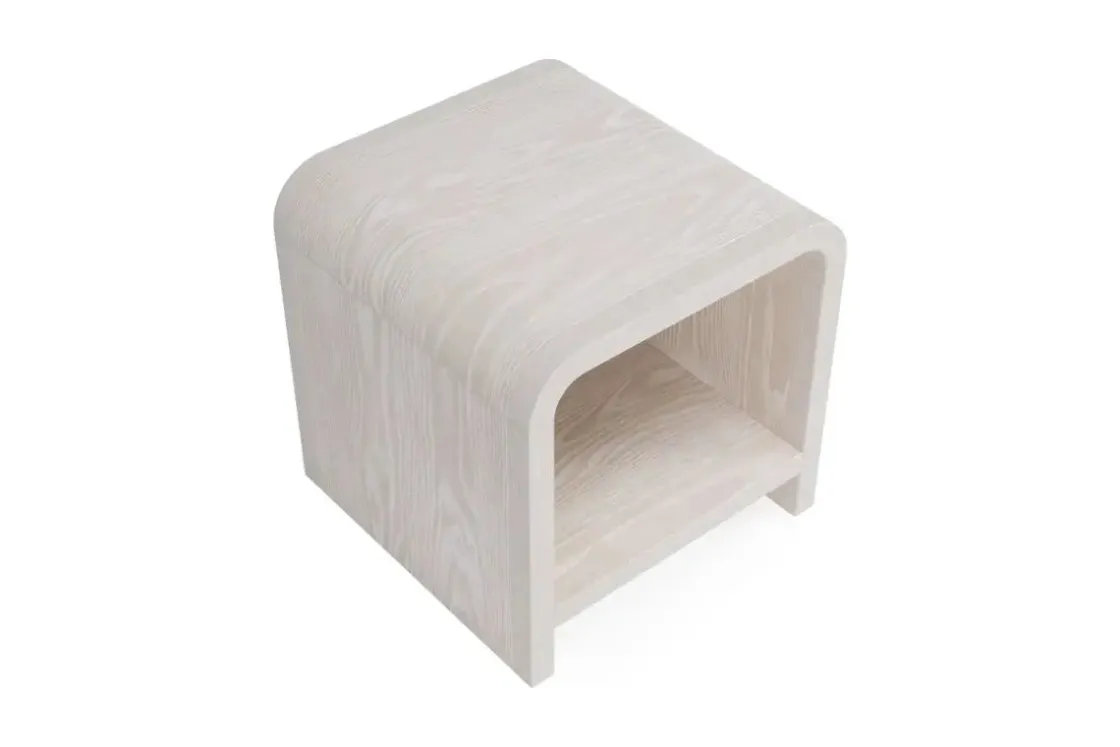 Mor Furniture Drake End Table In Sugar