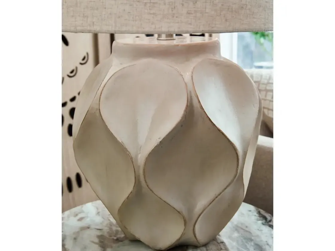 Mor Furniture Edselham Table Lamp In Cream