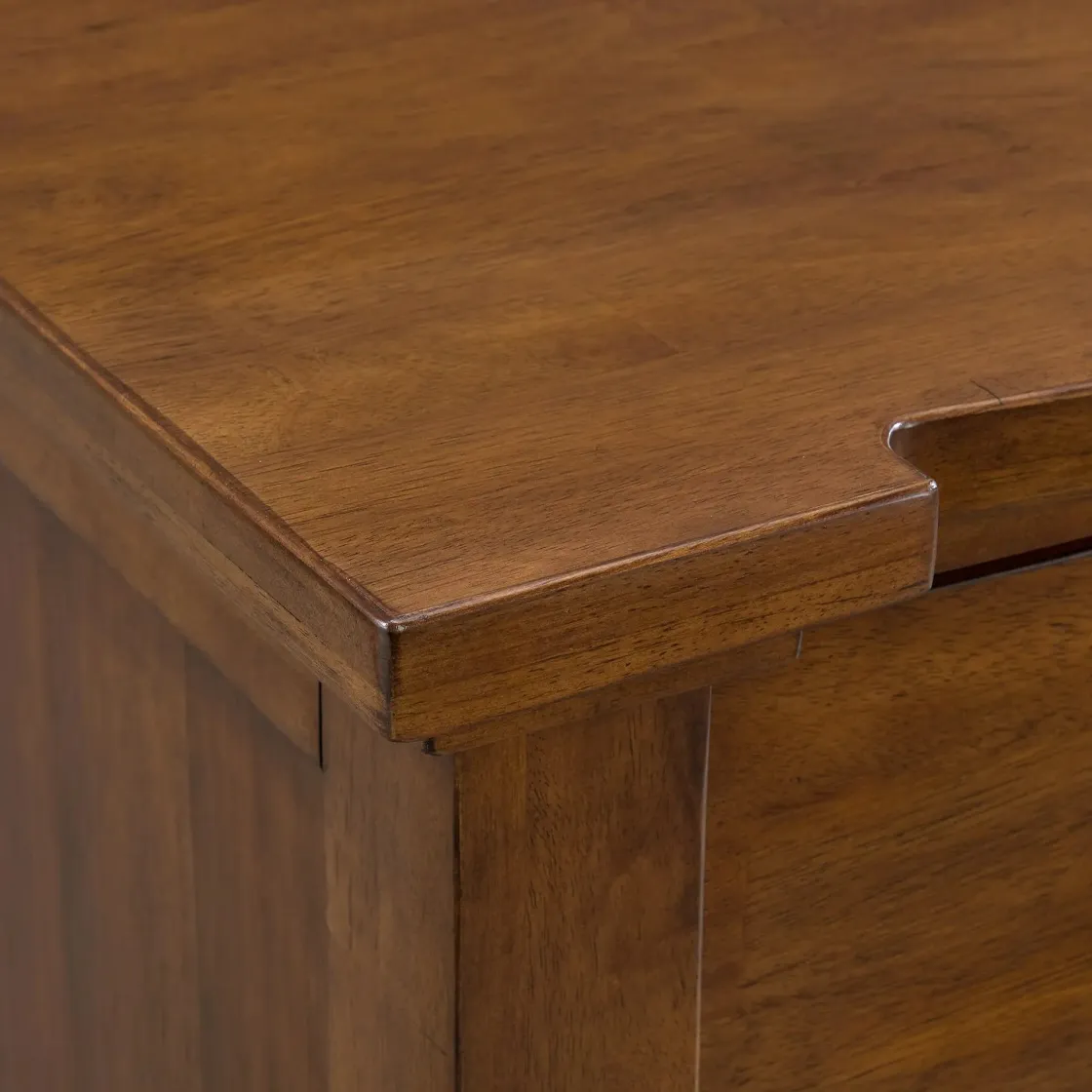 Mor Furniture Gage Chest In Chestnut