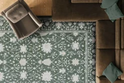 Mor Furniture Gatsby Monroe Rug In Green/Cream, 5’ X 7’