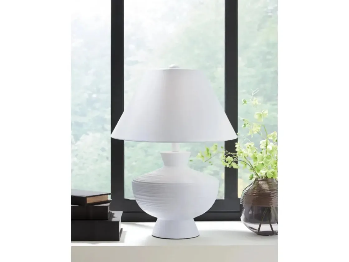 Mor Furniture Harelwood Table Lamp In White