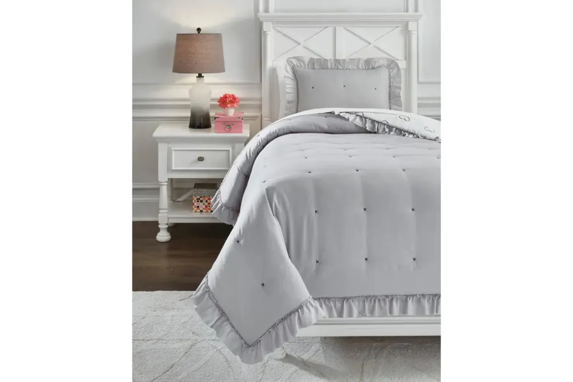 Mor Furniture Hartlen 2 Piece Coverlet Set, Twin