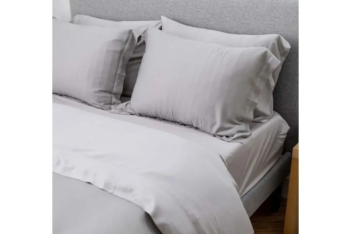 Mor Furniture Iced Duvet Set In Light Gray, Twin
