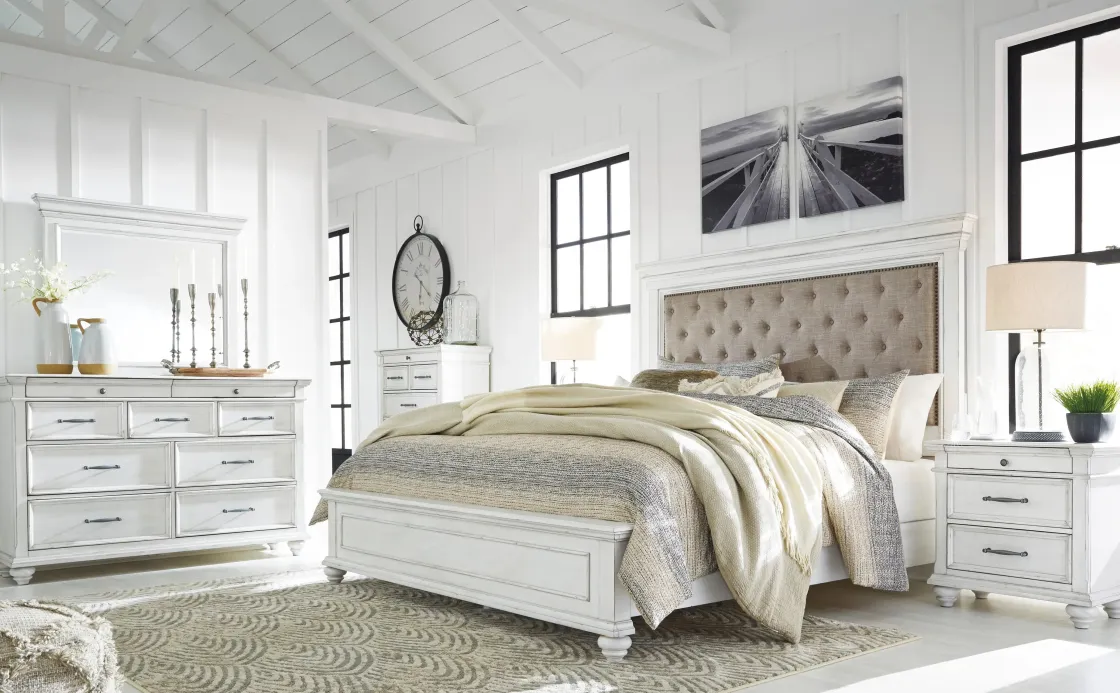 Mor Furniture Kanwyn Upholstered Panel Bed In White Wash, Queen