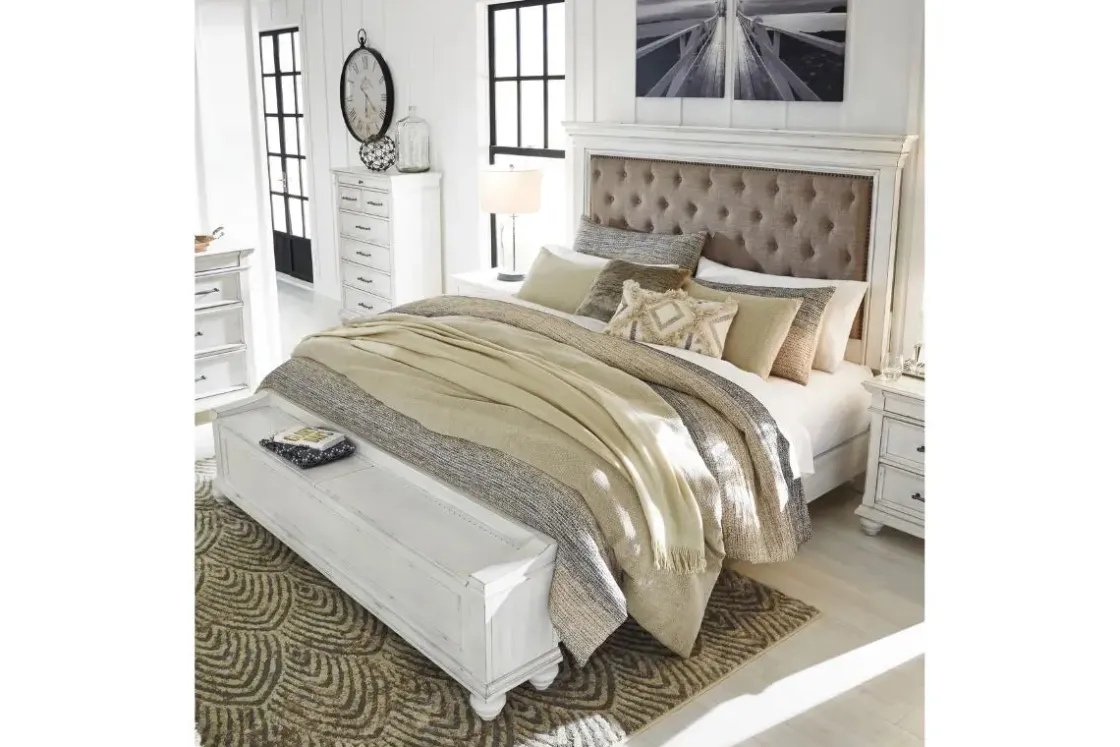 Mor Furniture Kanwyn Upholstered Panel Bed W/ Storage In White Wash, Queen