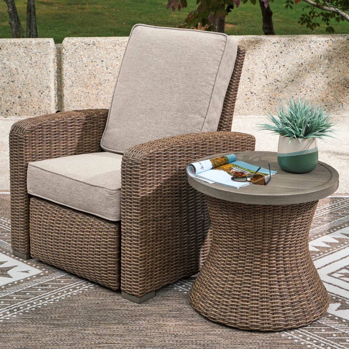 Mor Furniture Laguna Heights Outdoor Round End Table In Beige