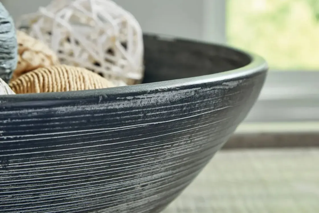 Mor Furniture Meadie Bowl In Distressed White