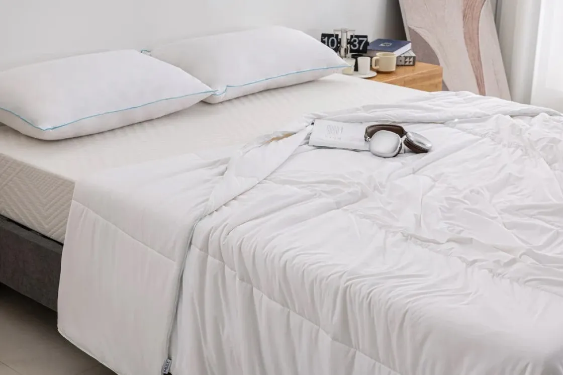 Mor Furniture Mlily Super Cooling Duvet Insert In White, Queen