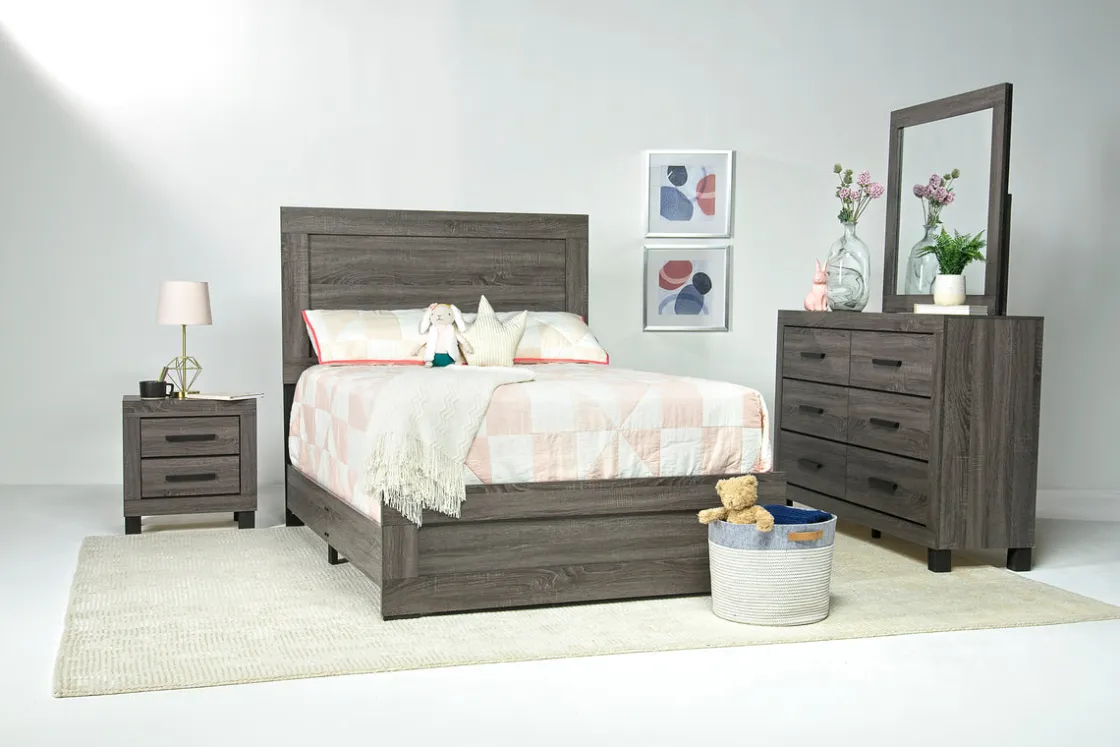 Mor Furniture Naialyn Panel Bed In , Full