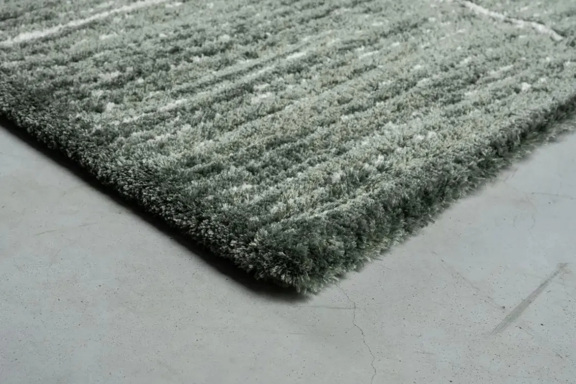 Mor Furniture Nube Drift Rug In Forest Green, 5’ X 7’