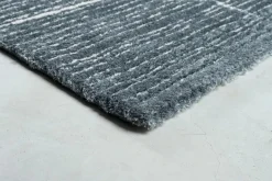 Mor Furniture Nube Glow Rug In Ash Blue, 5’ X 7’