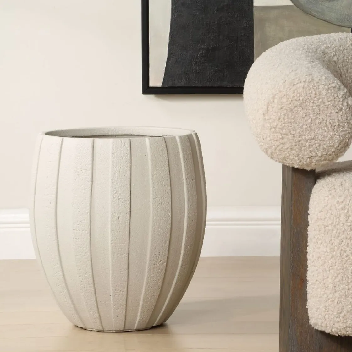 Mor Furniture Ridgehaven Planter Vase In Natural