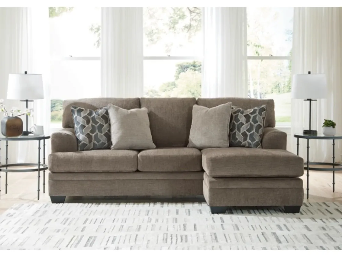 Mor Furniture Stonemeade Reversible Sofa Chaise In Nutmeg